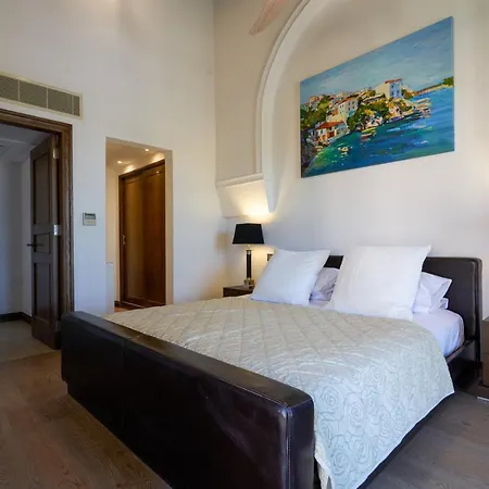 3 Bedroom Apollo With Private Pool And Sea Views, Aphrodite Hills *