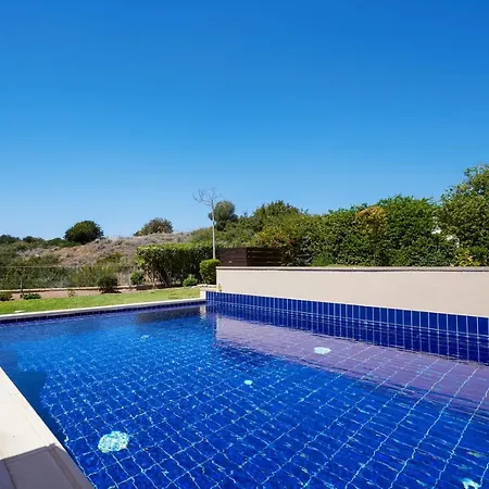 3 Bedroom Apollo With Private Pool And Sea Views, Aphrodite Hills * Kúklia